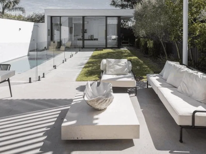 Outdoor honed concrete area, Brisbane