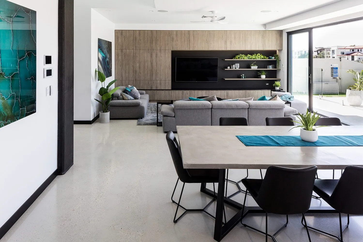 Polished concrete floor at the River Links House, Helensvale Gold Coast (5)