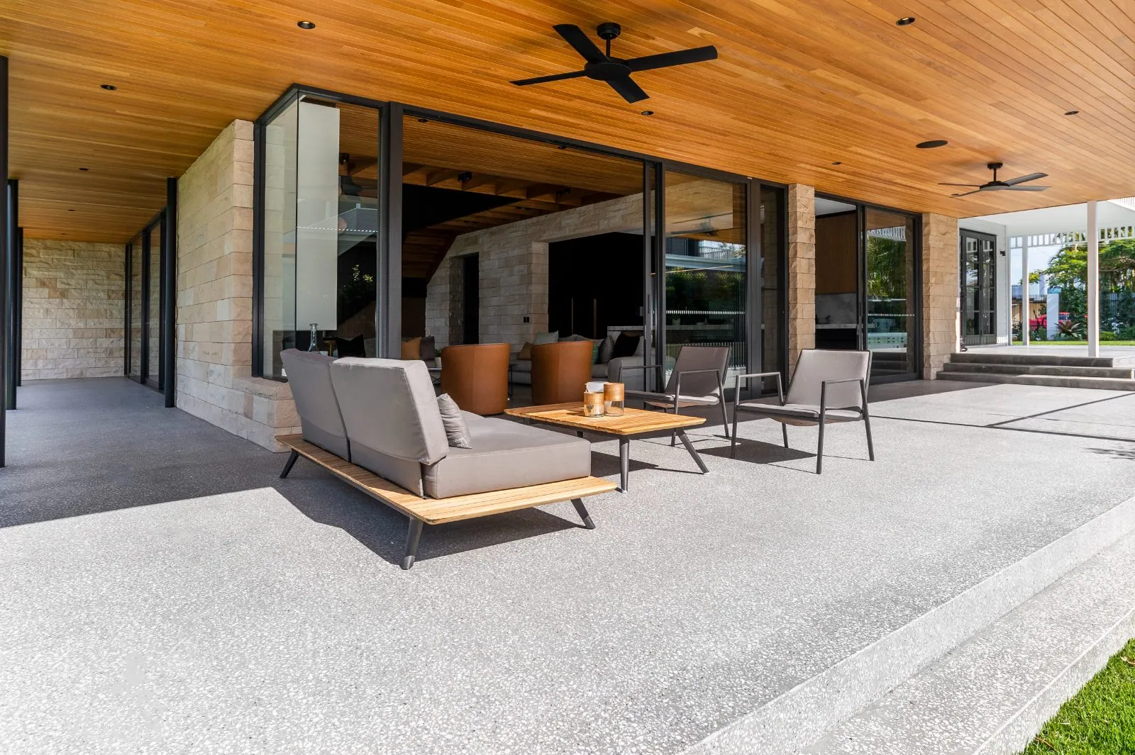 Mechanically polished concrete floor at the K2 Projects home, Hawthorne Brisbane - photo 8