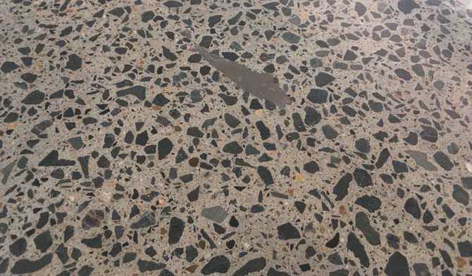 Filled cracks and holes