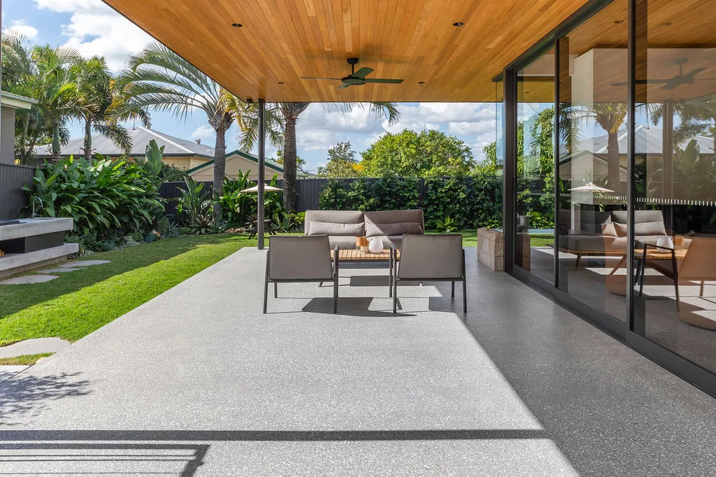 Exposed aggregate honed concrete patio floor at the K2 Hawthorne House, Brisbane