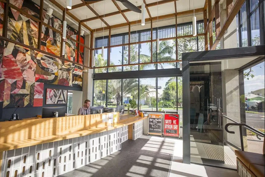 Polished concrete Byron Bay: polished concrete reception floor at the YHA youth hostel